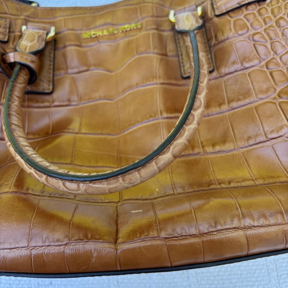Michael Kors Dillon Tan Brown Crocodile Embossed Crossbody Satchel Tote Bag - Picture 2 of 8